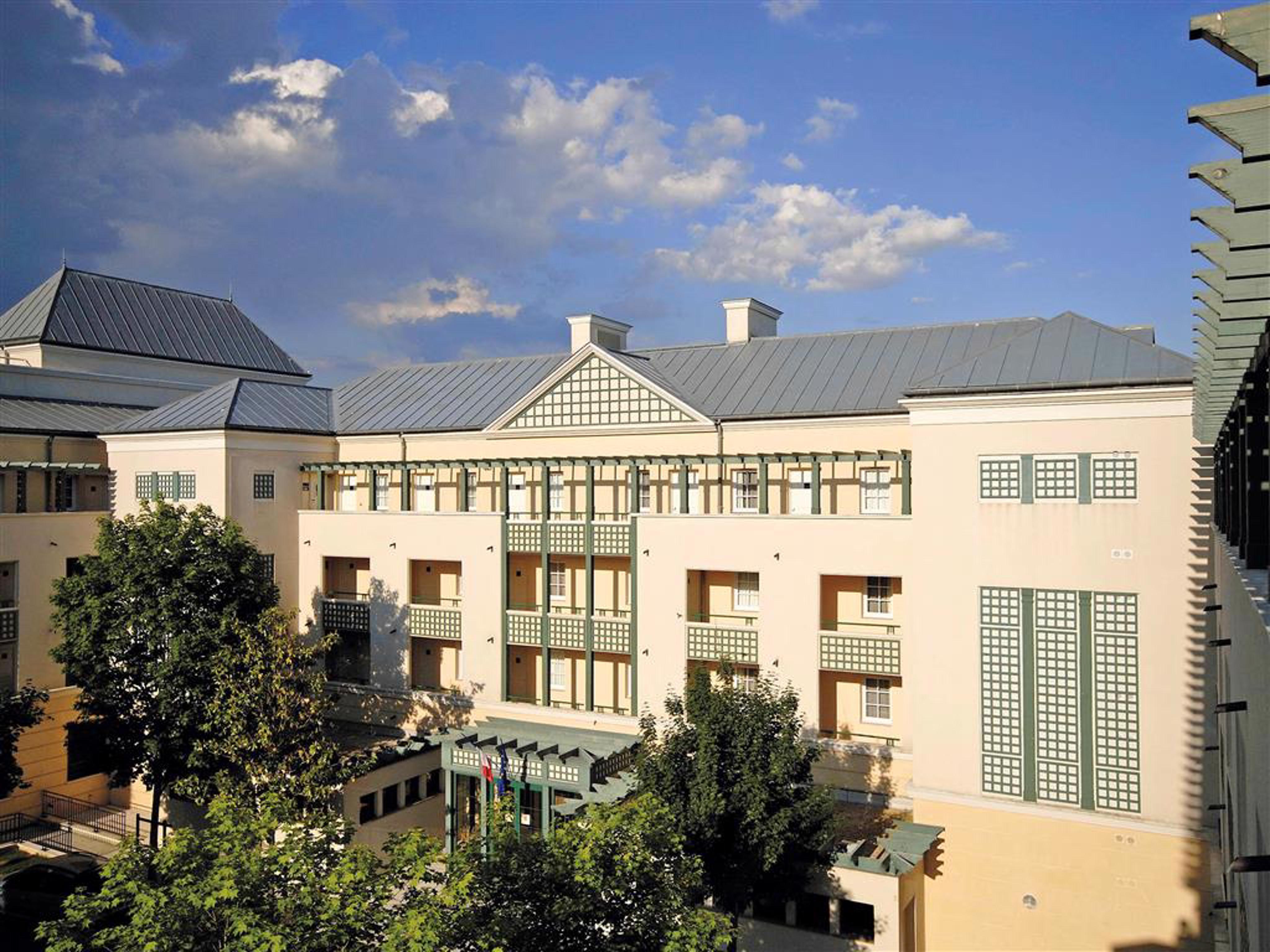Aparthotel Adagio Val D'Europe Pres De Disneyland Paris Serris Exterior photo